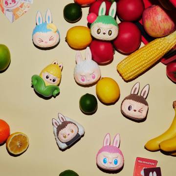 THE MONSTERS Wacky Mart Series-Pinch Pendant Blind Box