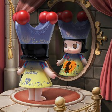 MEGA ROYAL MOLLY 1000% Snow White